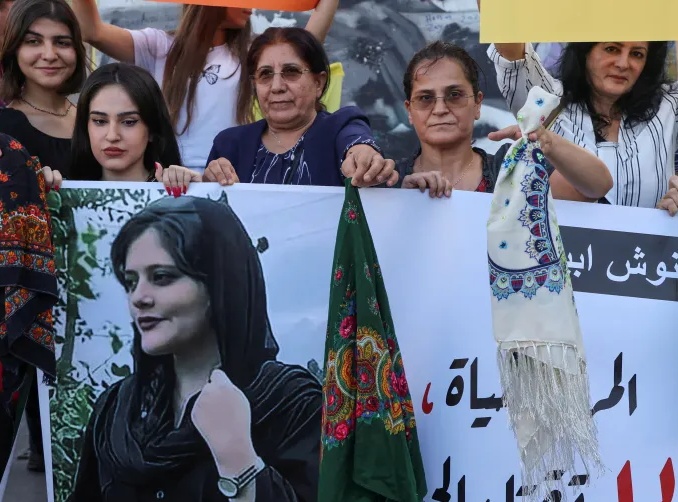 Iran Woman Life freedom
